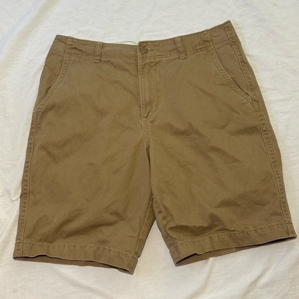 Khaki shorts
